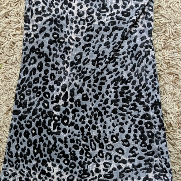 Love Change Snow Leopard Print Tank SZ M - Picture 2 of 5